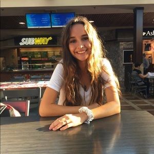 Meet your Posher, Daynadayna